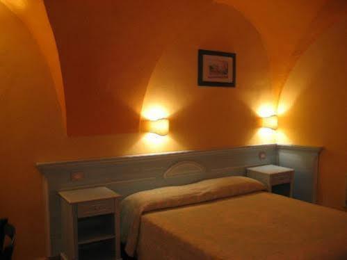 Sa Balza Guest House Bosa Εξωτερικό φωτογραφία