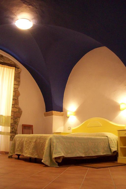 Sa Balza Guest House Bosa Εξωτερικό φωτογραφία